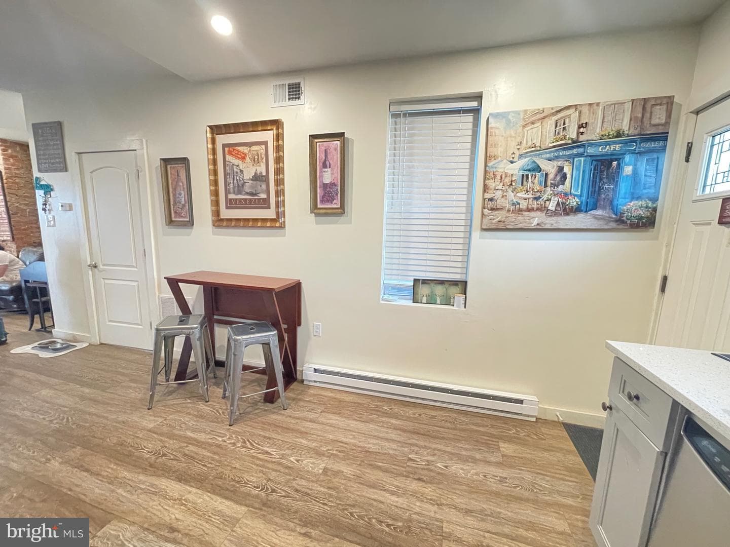 2343 Fernon Street photo 9