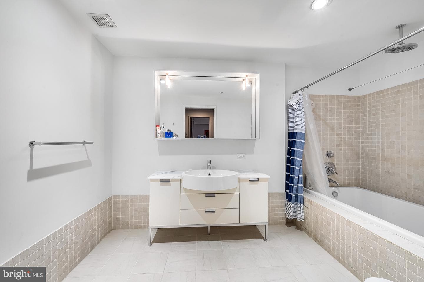 105 S 12th Street #501 photo 15