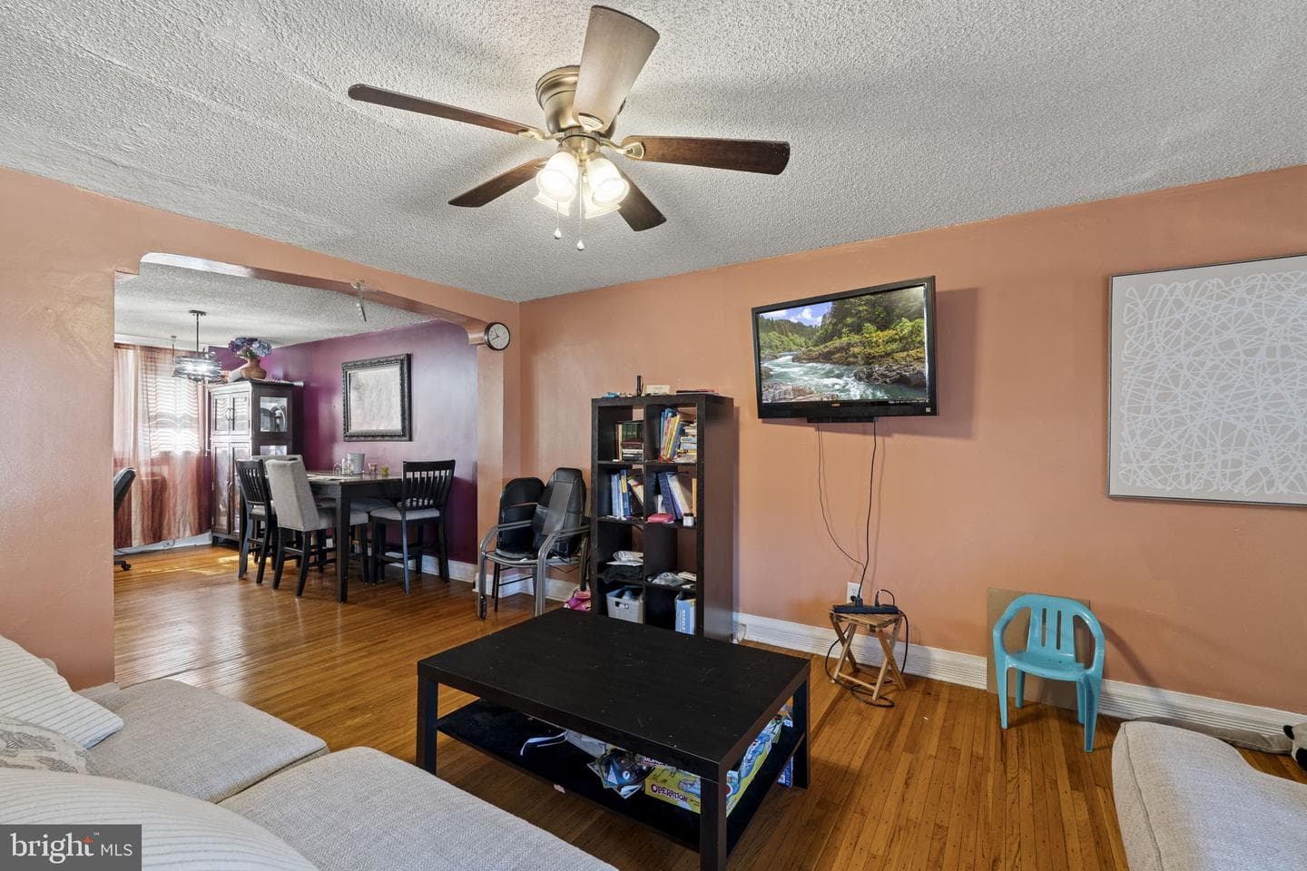 3902 Elsinore Street photo 4
