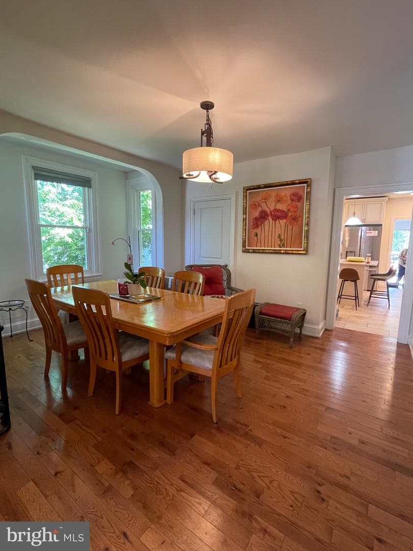8129 Pine Road photo 10