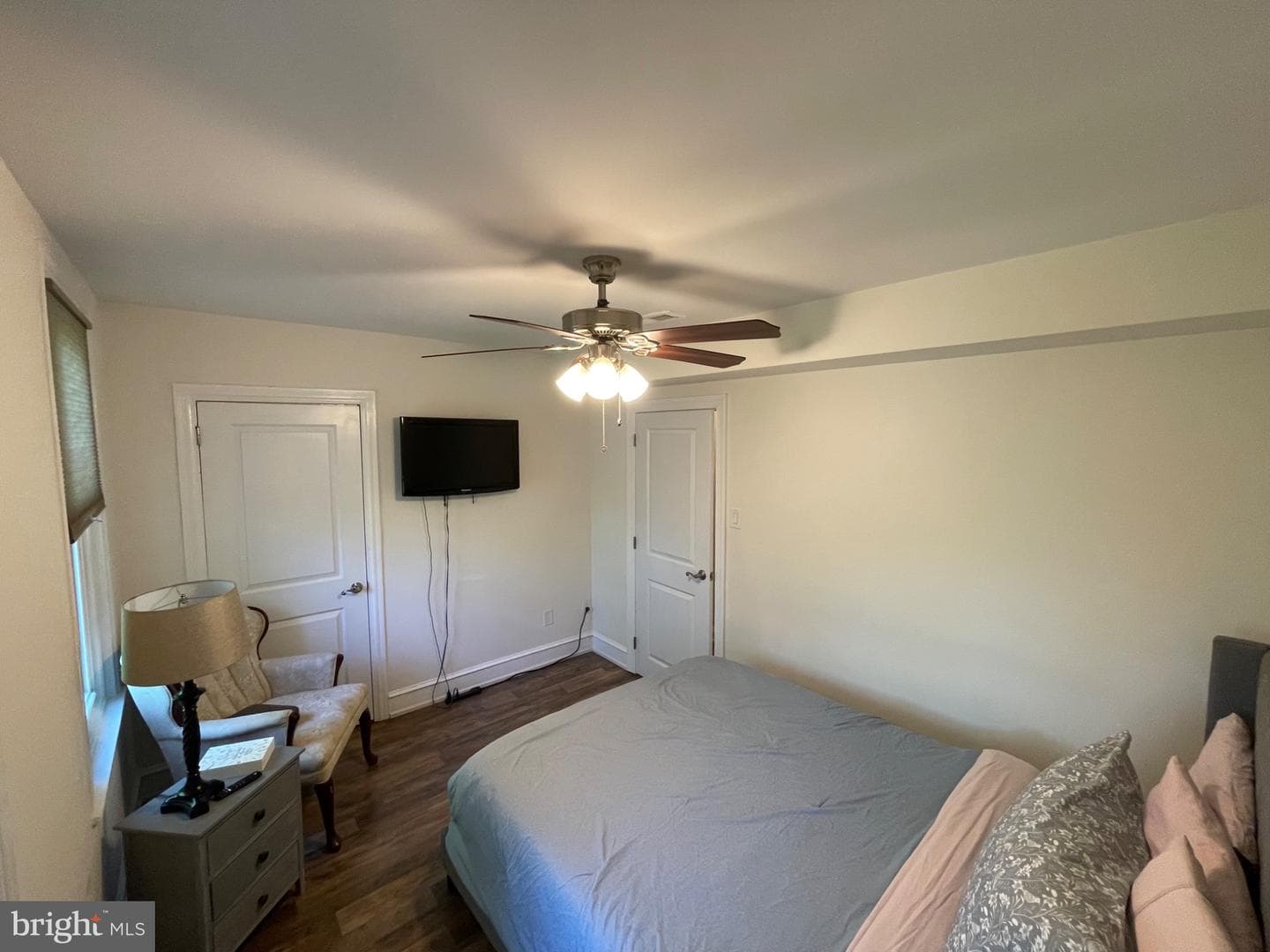 8129 Pine Road photo 17