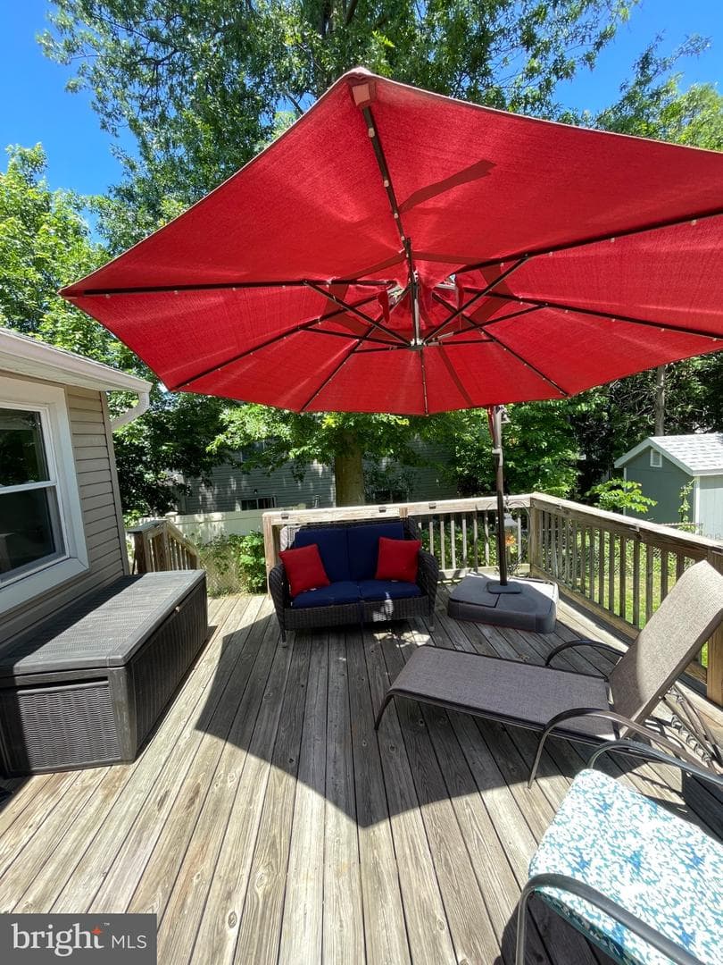 8129 Pine Road photo 32
