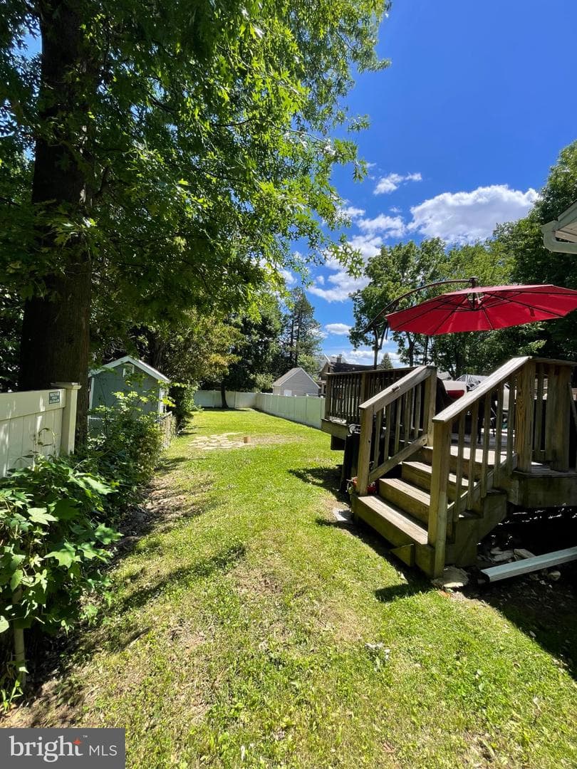 8129 Pine Road photo 38