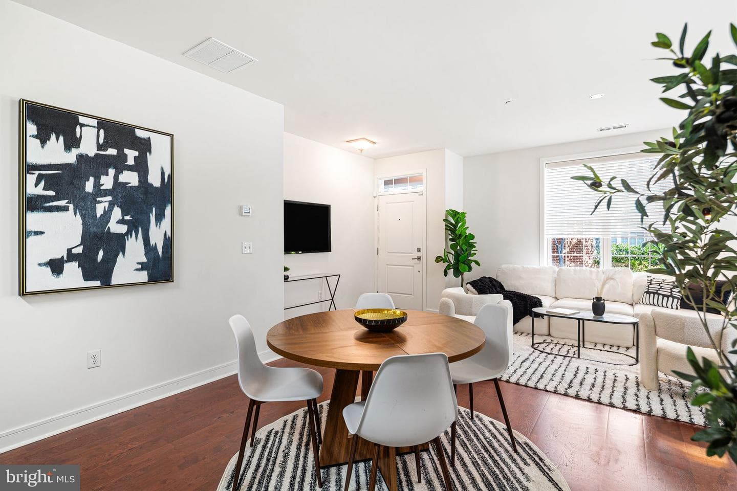 101 Brinley Court photo 6