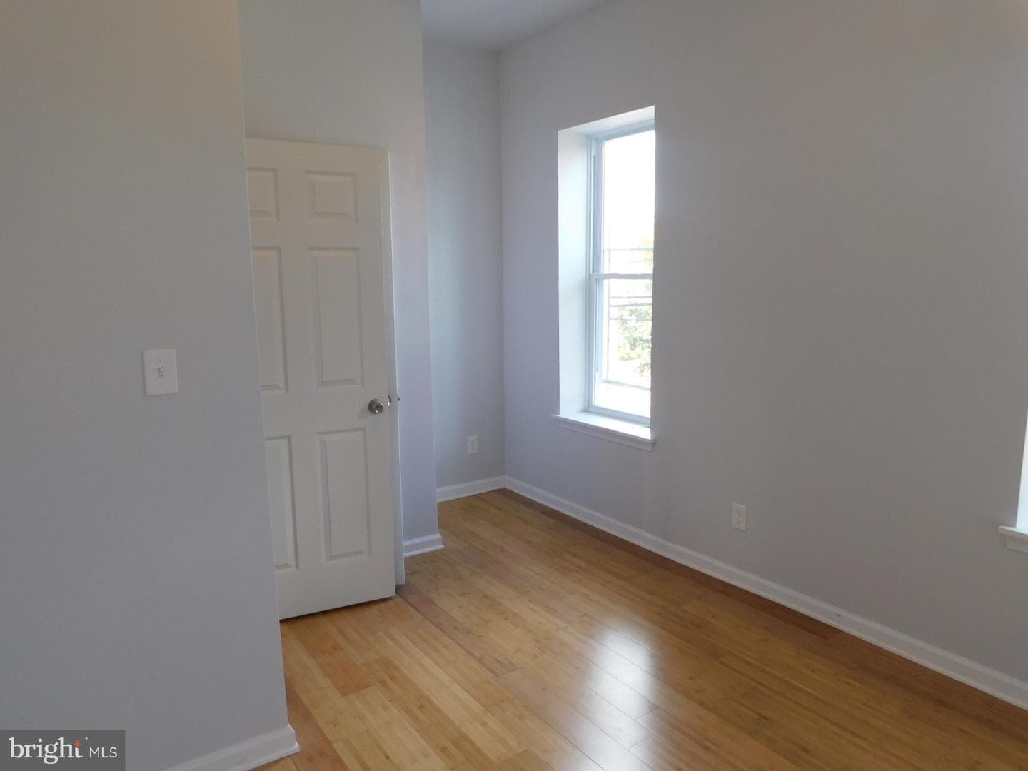 2238 W Master Street photo 16
