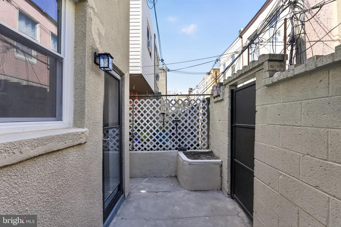 2221 S Carlisle Street photo 26
