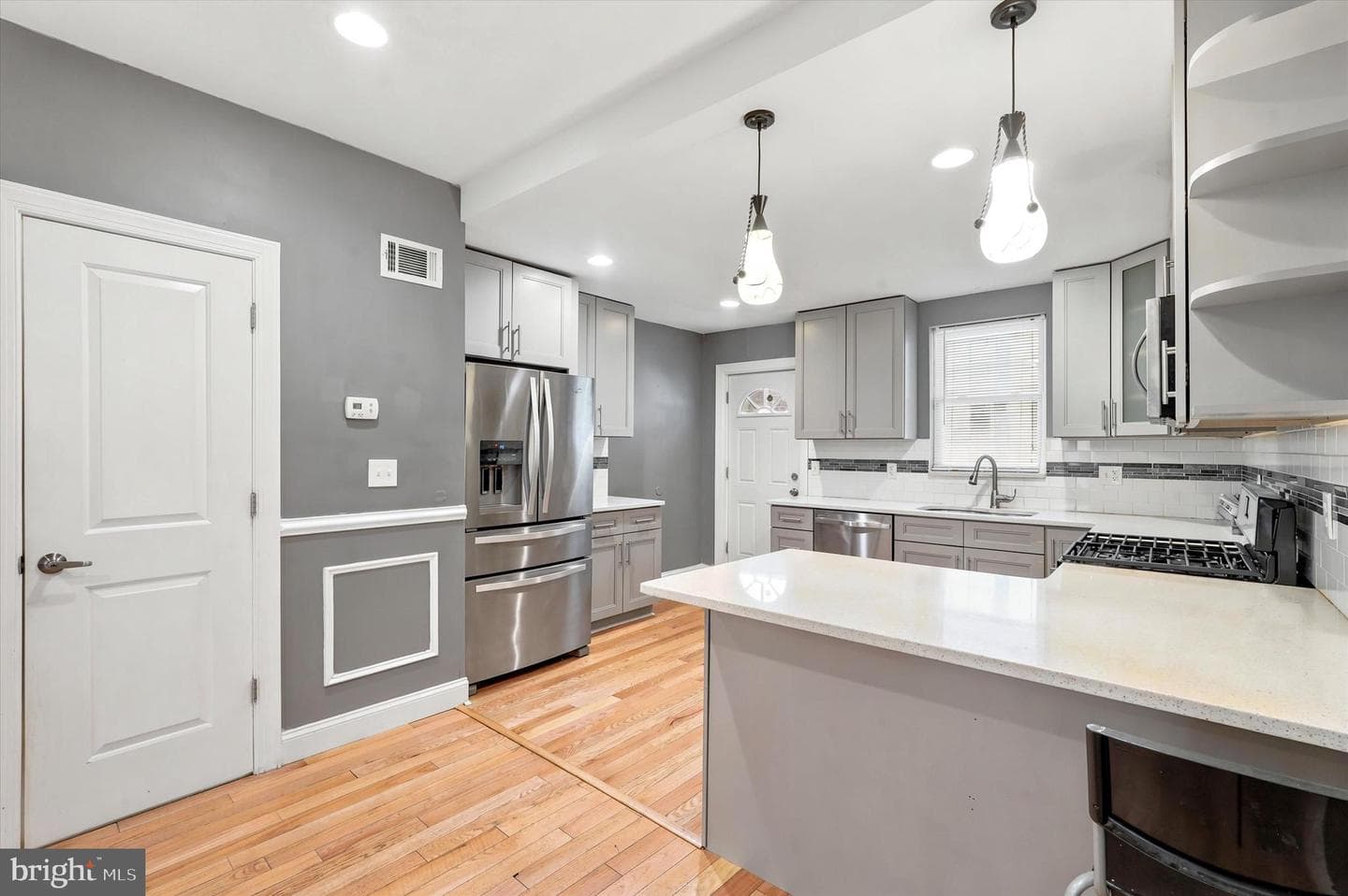 2504 Manton Street photo 10