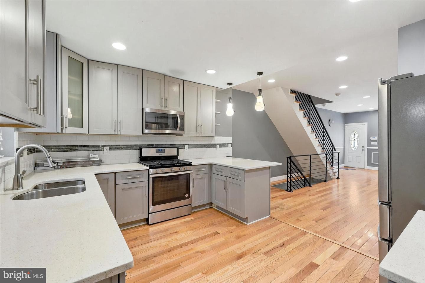 2504 Manton Street photo 11