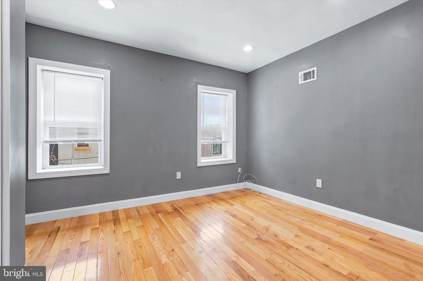 2504 Manton Street photo 22