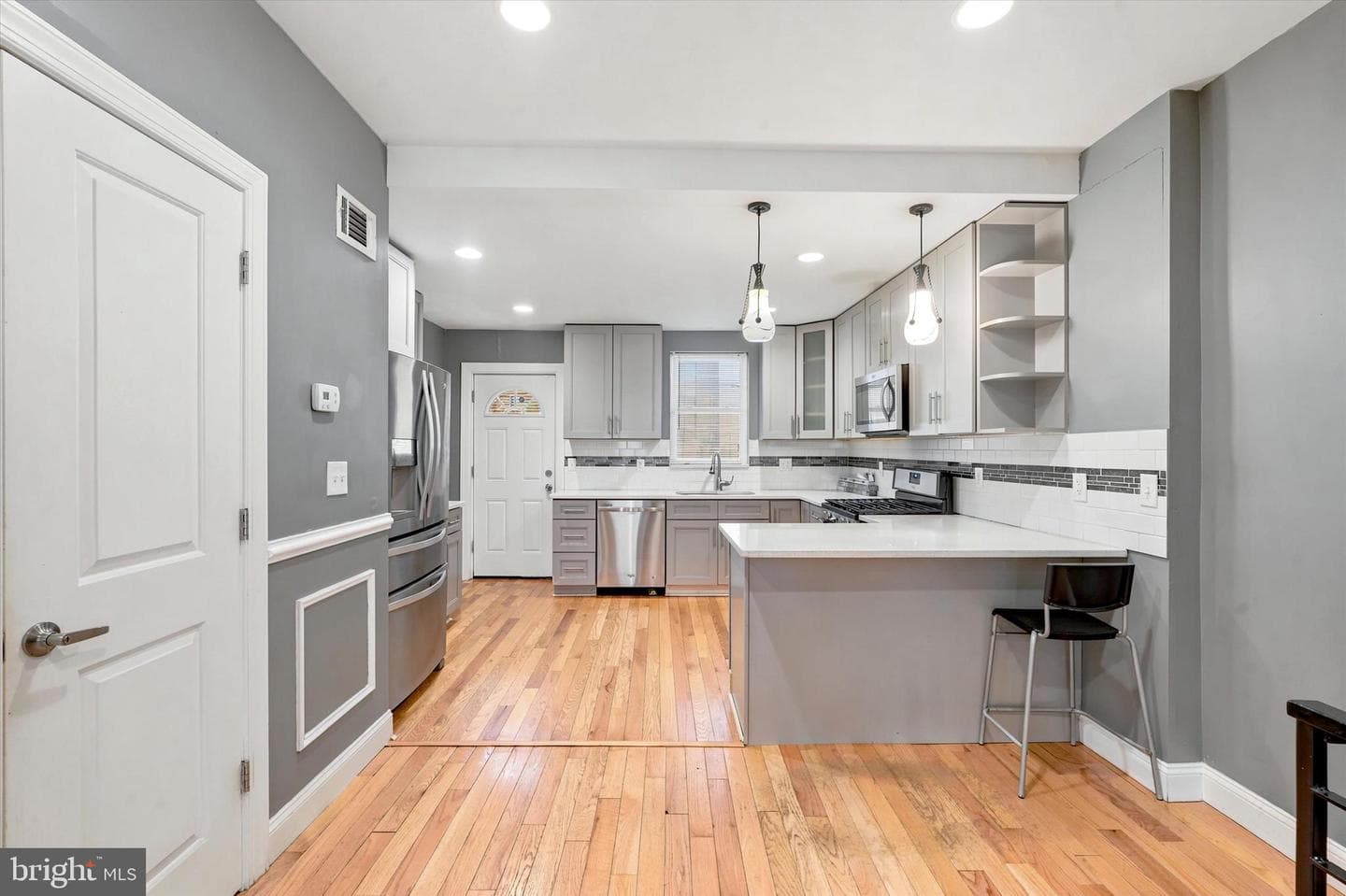 2504 Manton Street photo 3