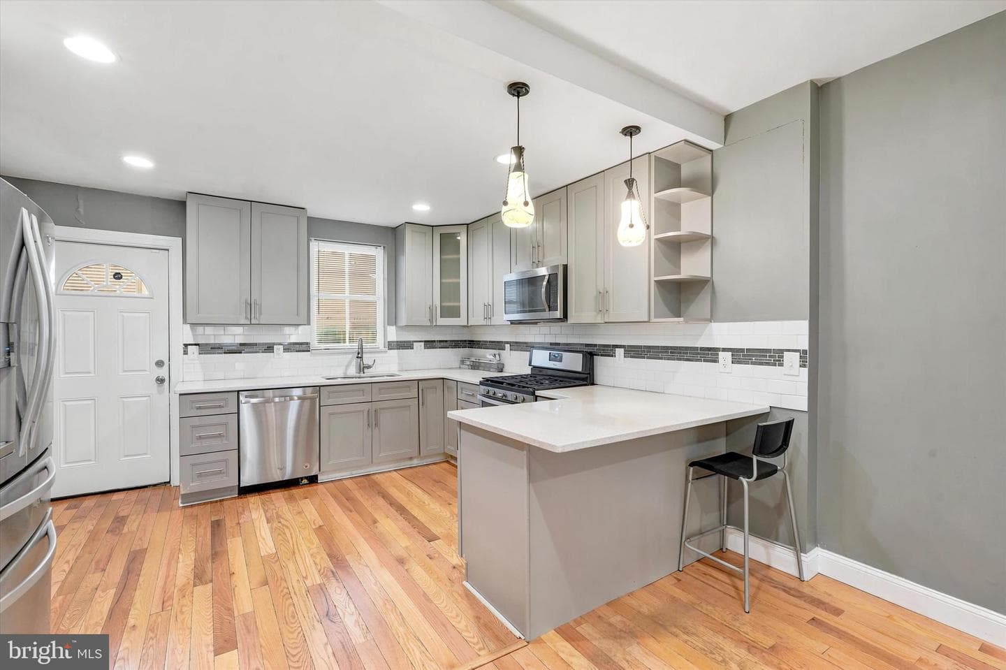 2504 Manton Street photo 9
