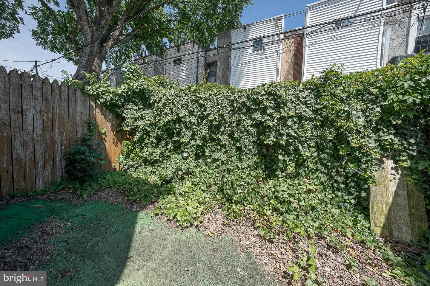 869 N 25th Street photo 17