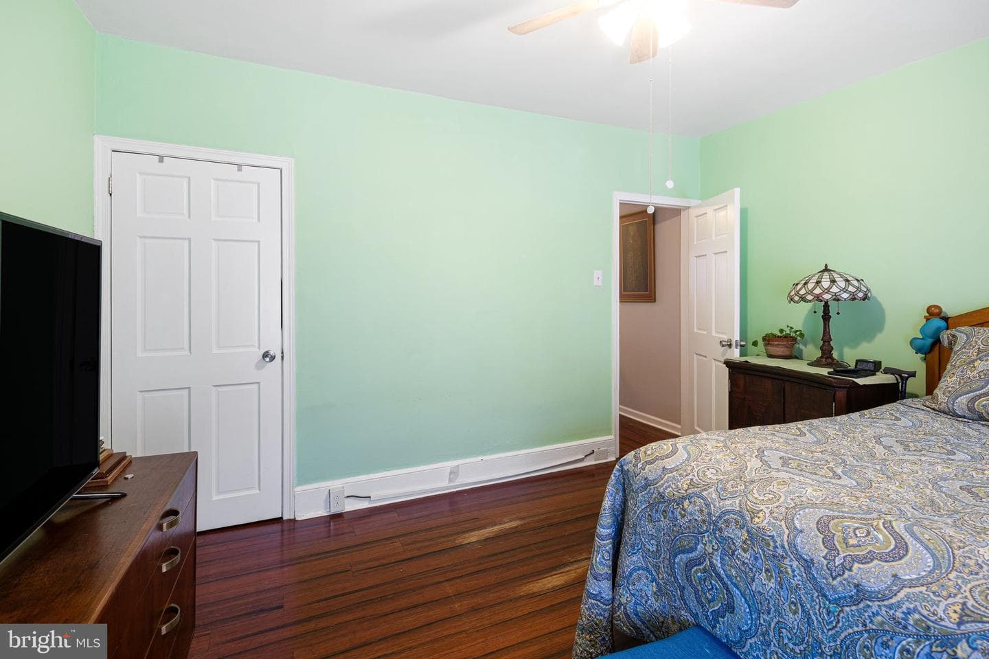 1024 Winton Street photo 23