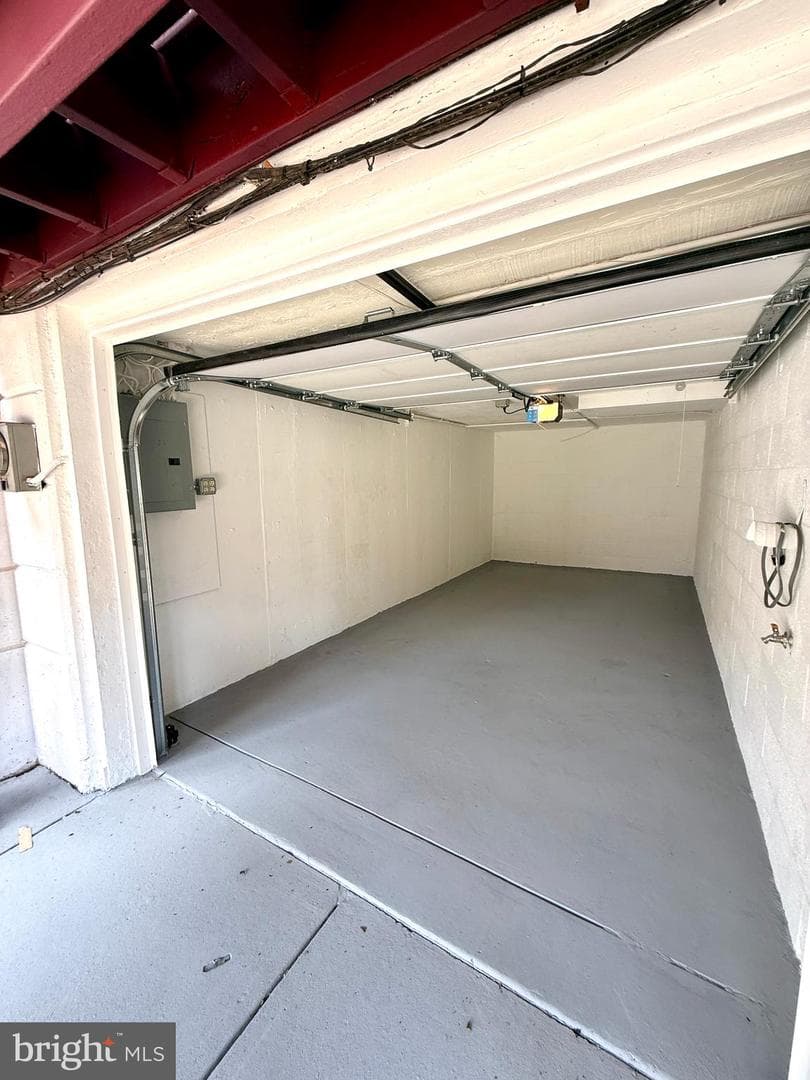 1106 E Hortter Street photo 35