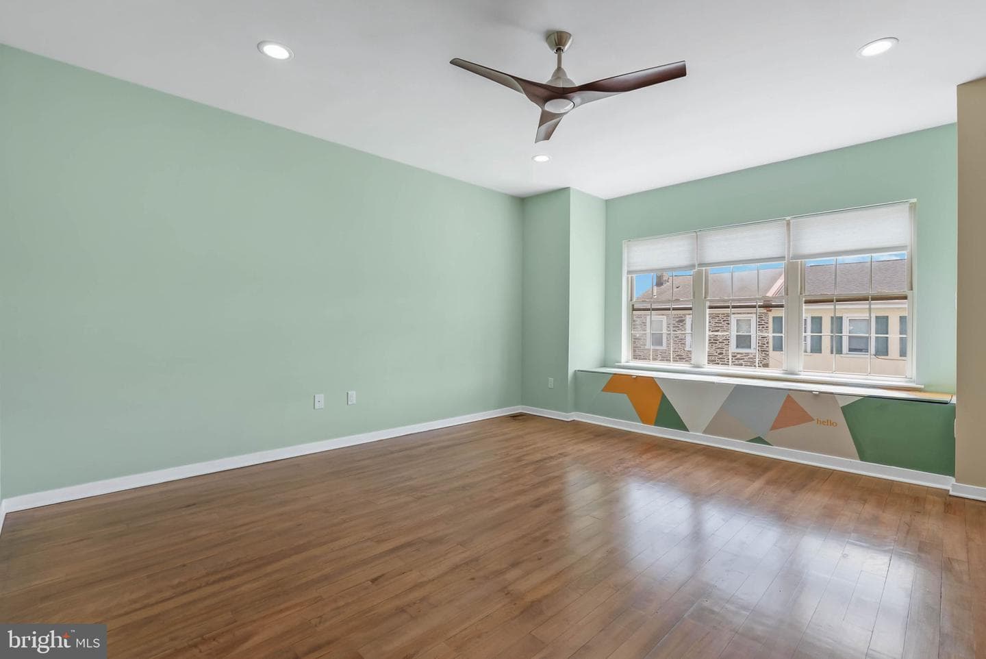 134 Dupont Street photo 23