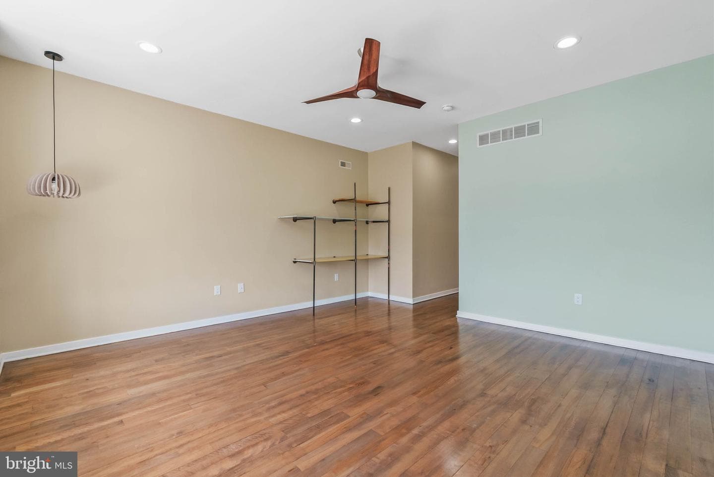 134 Dupont Street photo 24