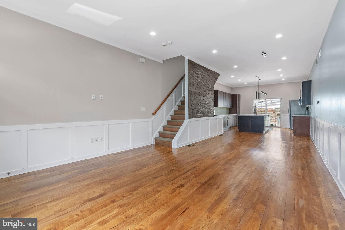 134 Dupont Street photo 5