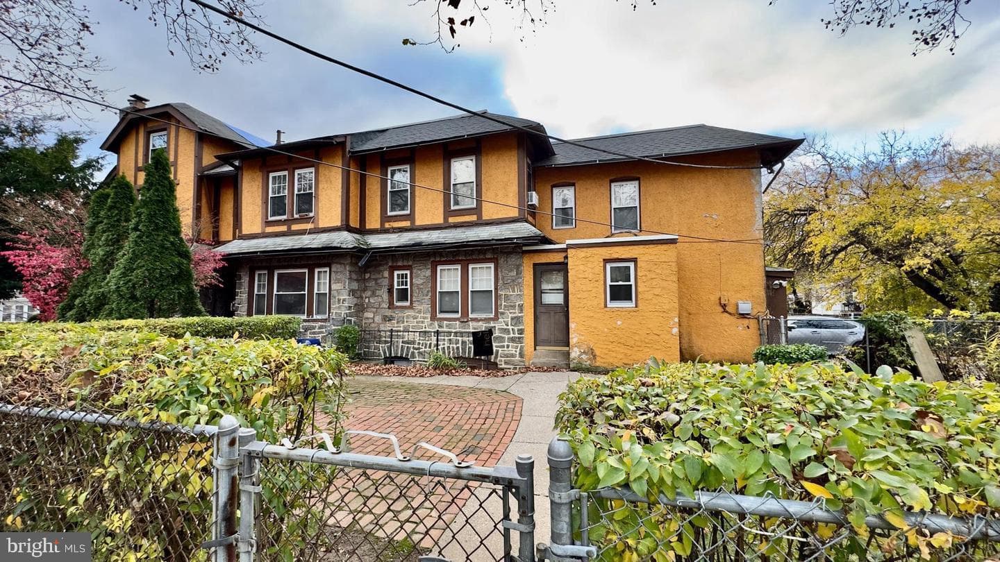 5401 Gainor Road, Philadelphia