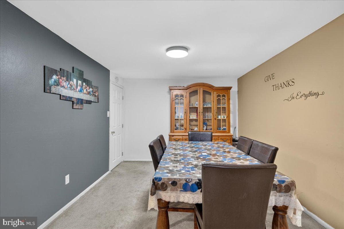 634 Lawler Place photo 10