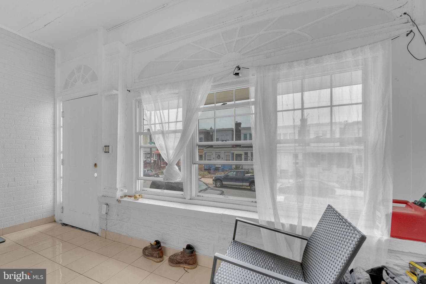 229 E Rockland Street photo 27