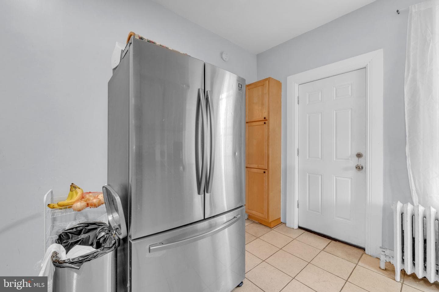 229 E Rockland Street photo 9