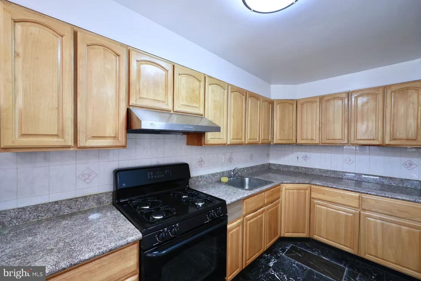 2166 Knorr Street photo 17