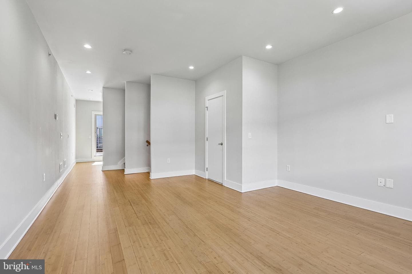 412 N Front Street #21 photo 3