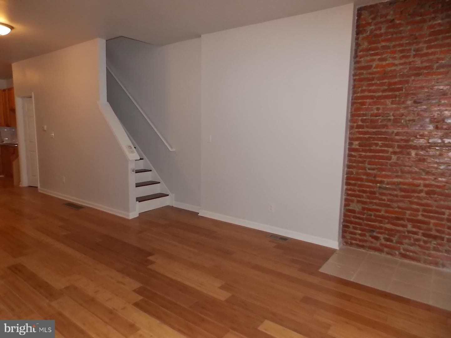 2617 W Montgomery Avenue, Philadelphia