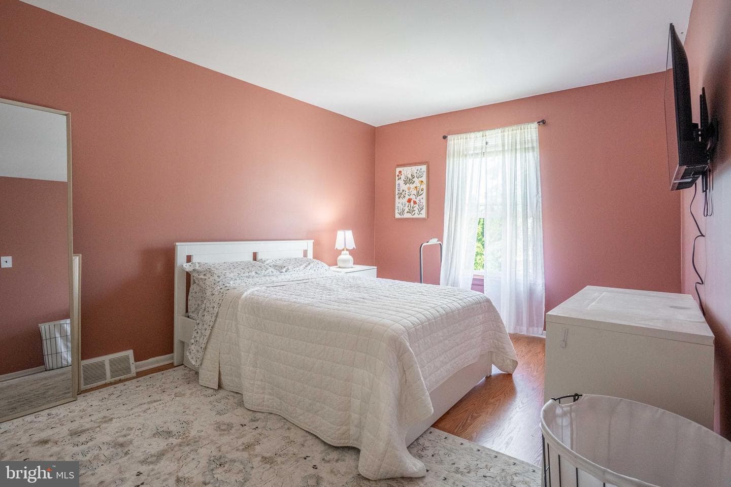 221 Goodford Road photo 11