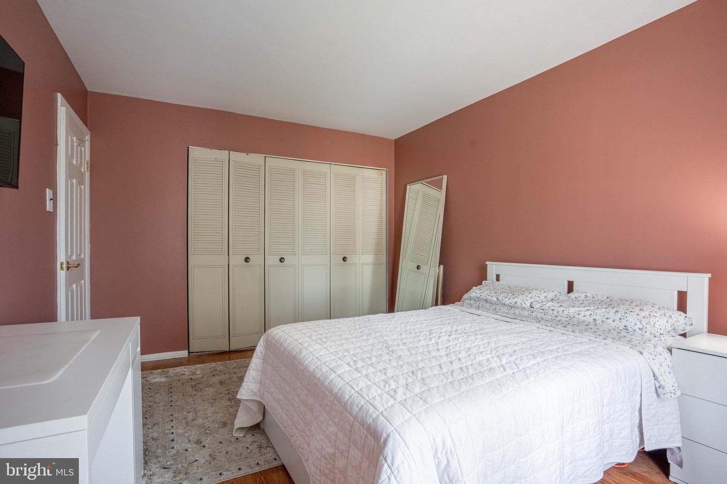 221 Goodford Road photo 12