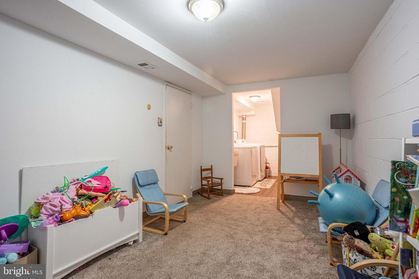 221 Goodford Road photo 20
