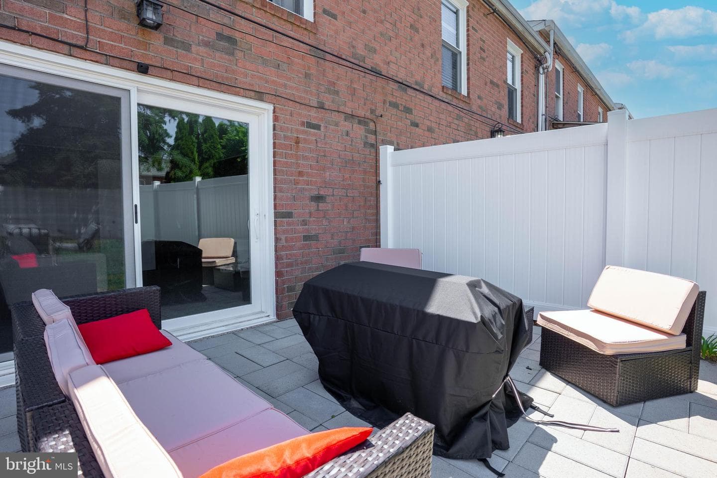 221 Goodford Road photo 25