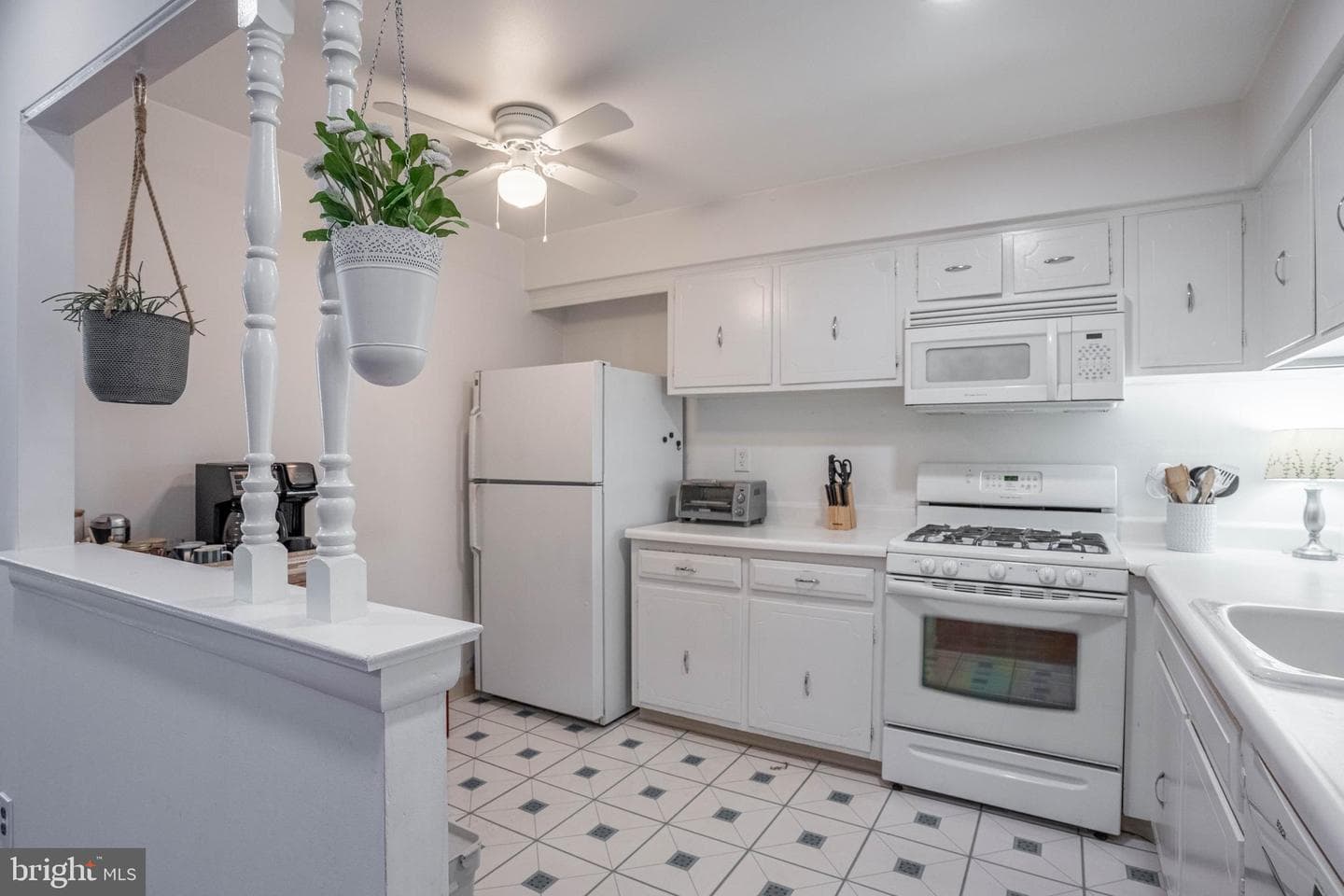 221 Goodford Road photo 9