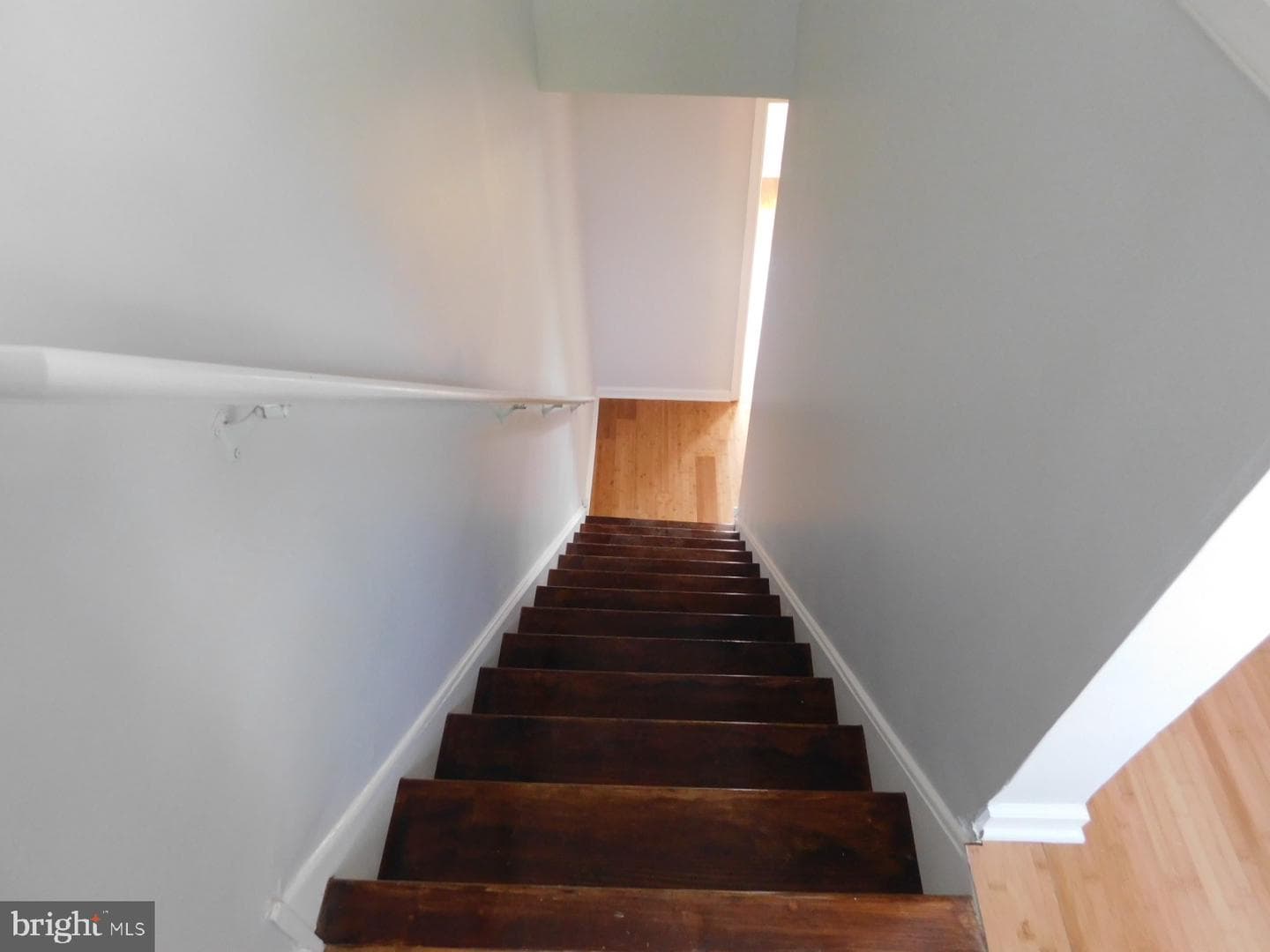 2943 W Diamond Street photo 18