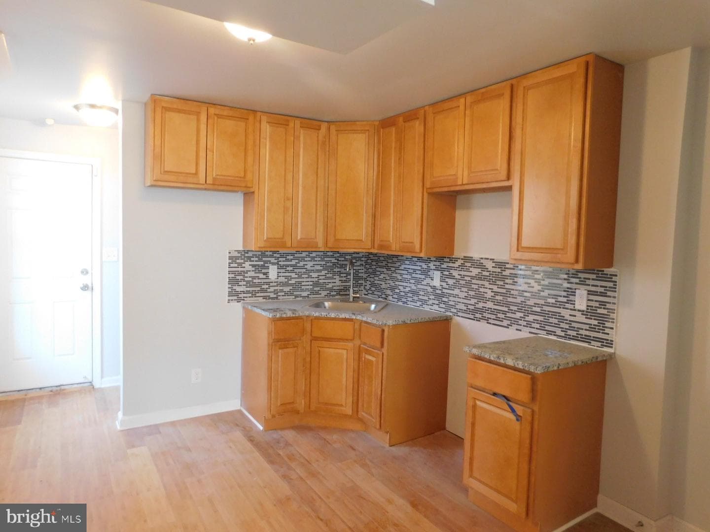 2943 W Diamond Street, Philadelphia