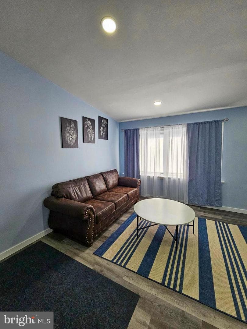 2680 Tremont Street photo 3