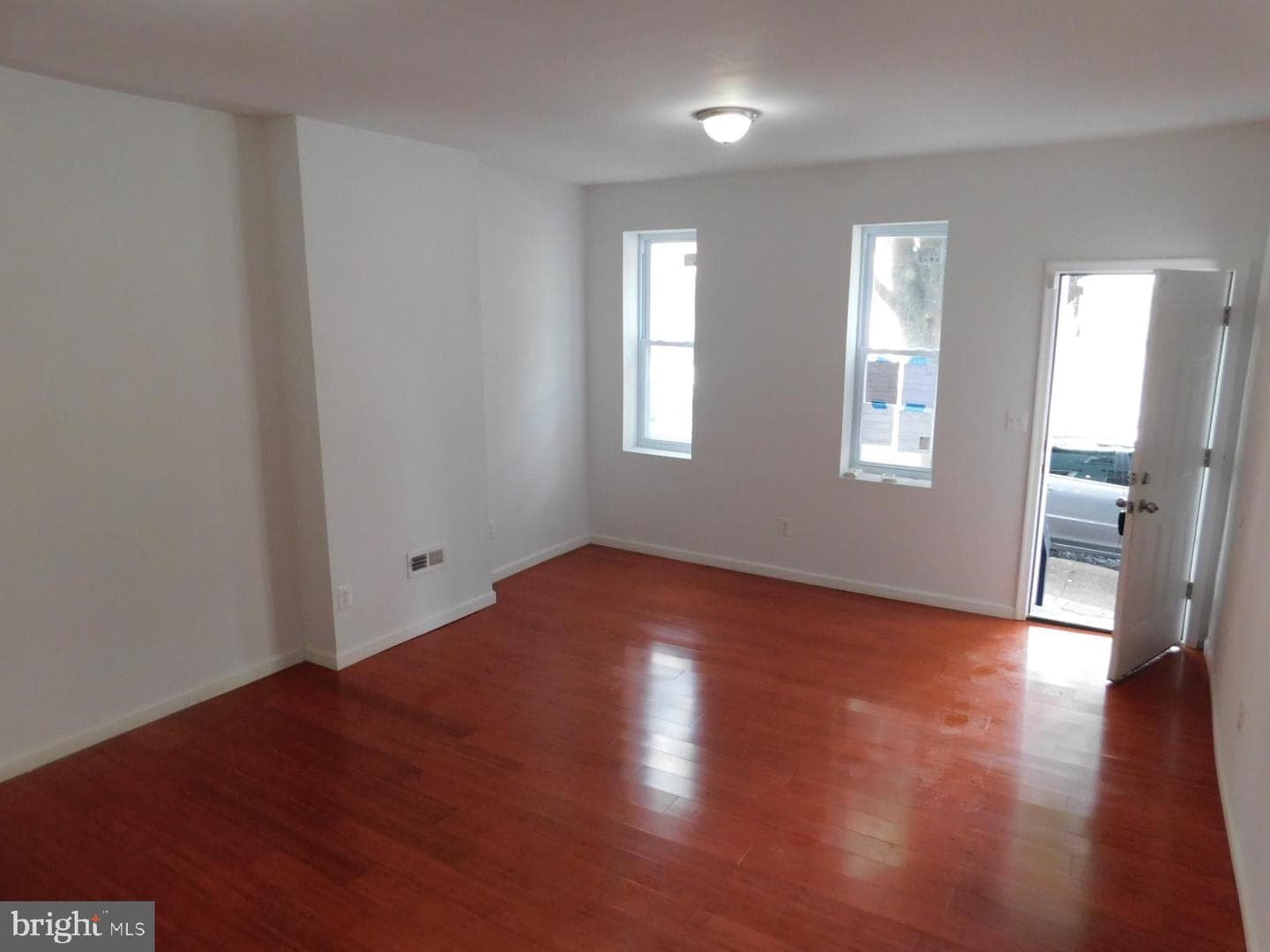 433 N 50th Street photo 14