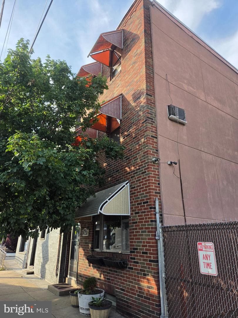 2665 E Cumberland Street, Philadelphia