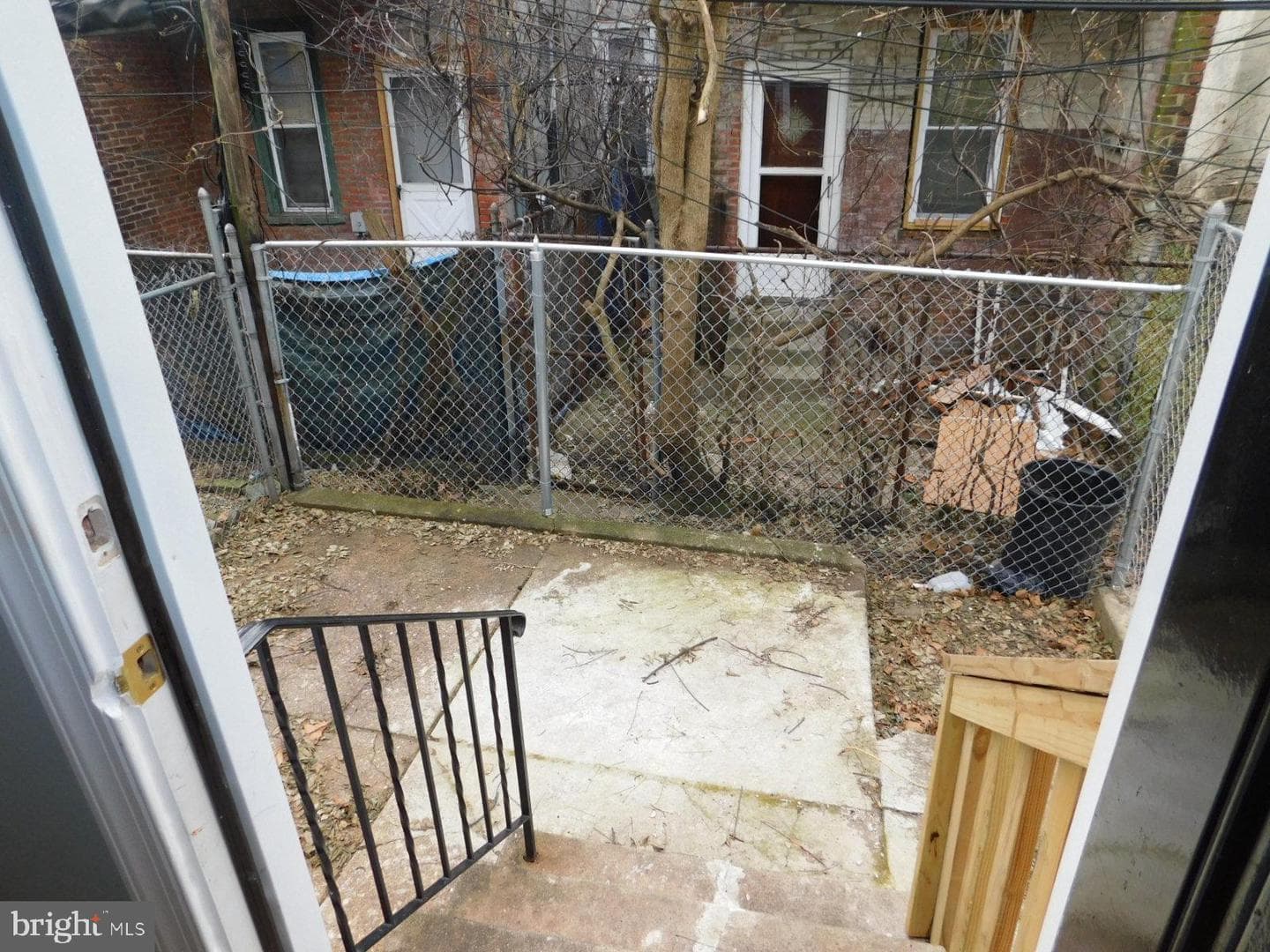 5026 Parrish Street photo 4
