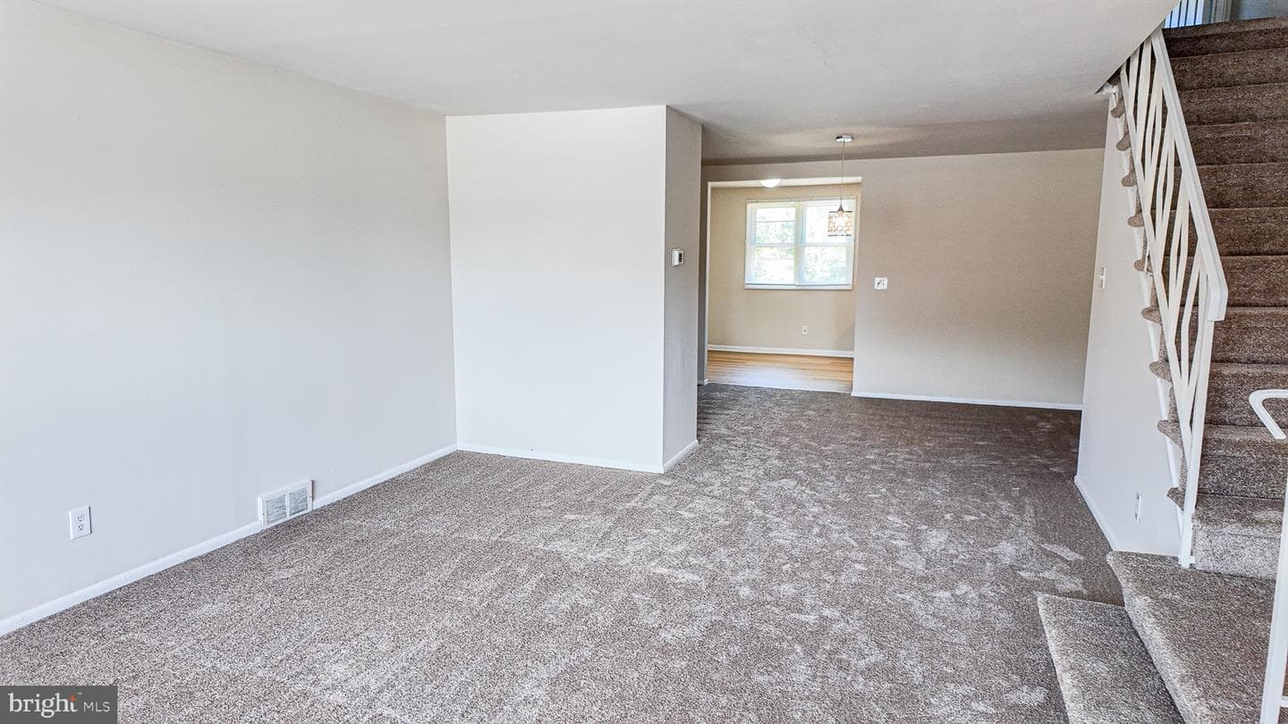 3403 Amity Road photo 6