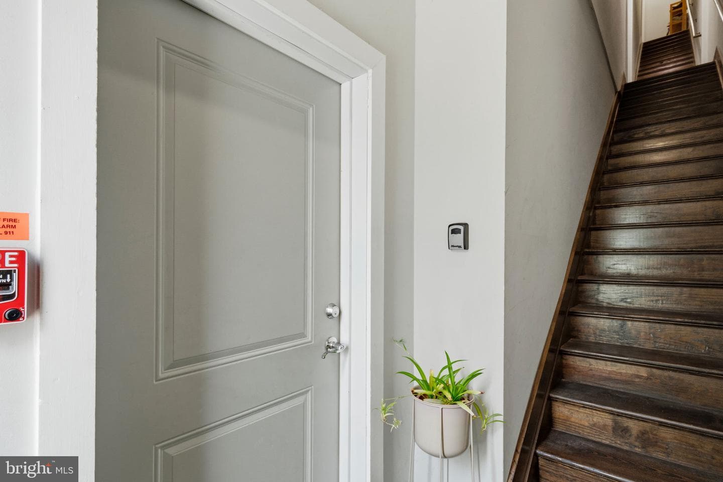1023 Mt Vernon Street #1 photo 3