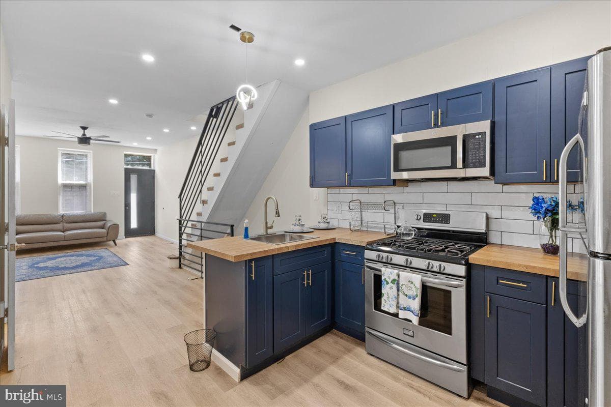 2442 N 13th Street, Philadelphia