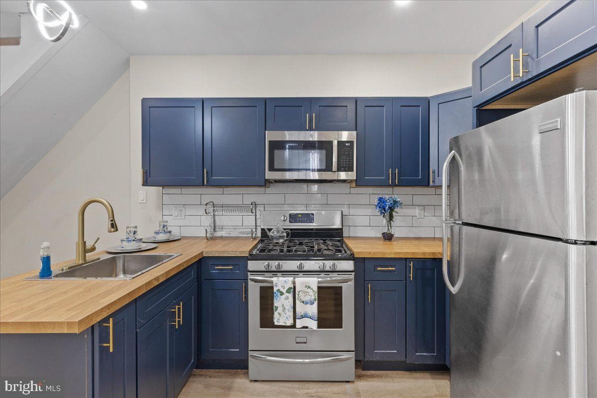 2442 N 13th Street photo 13