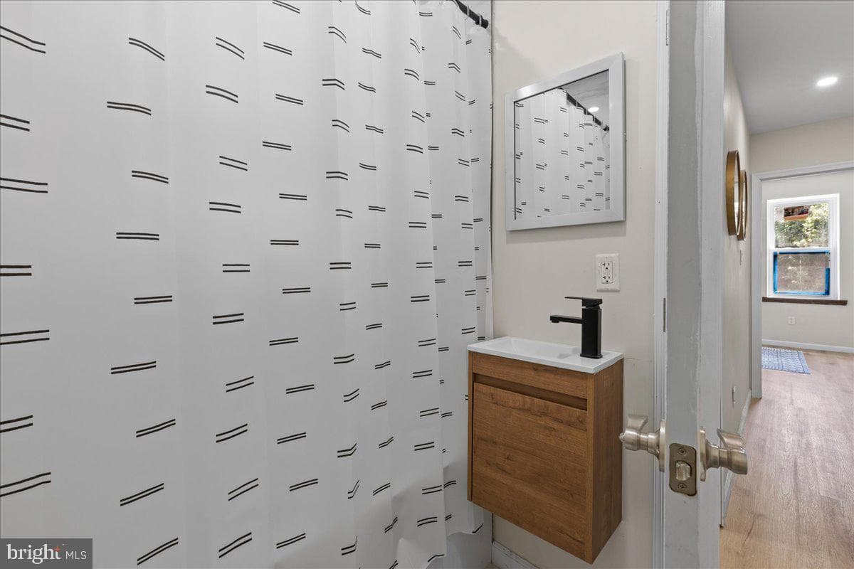 2442 N 13th Street photo 18