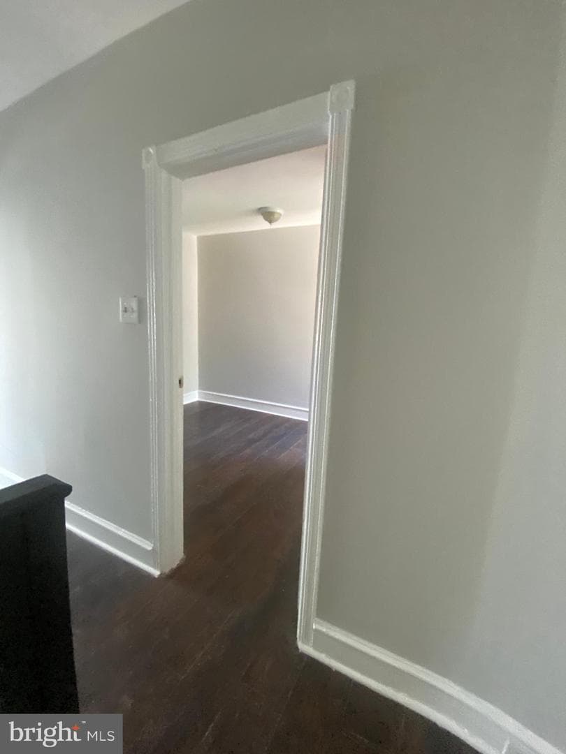 139 W Hansberry Street photo 43