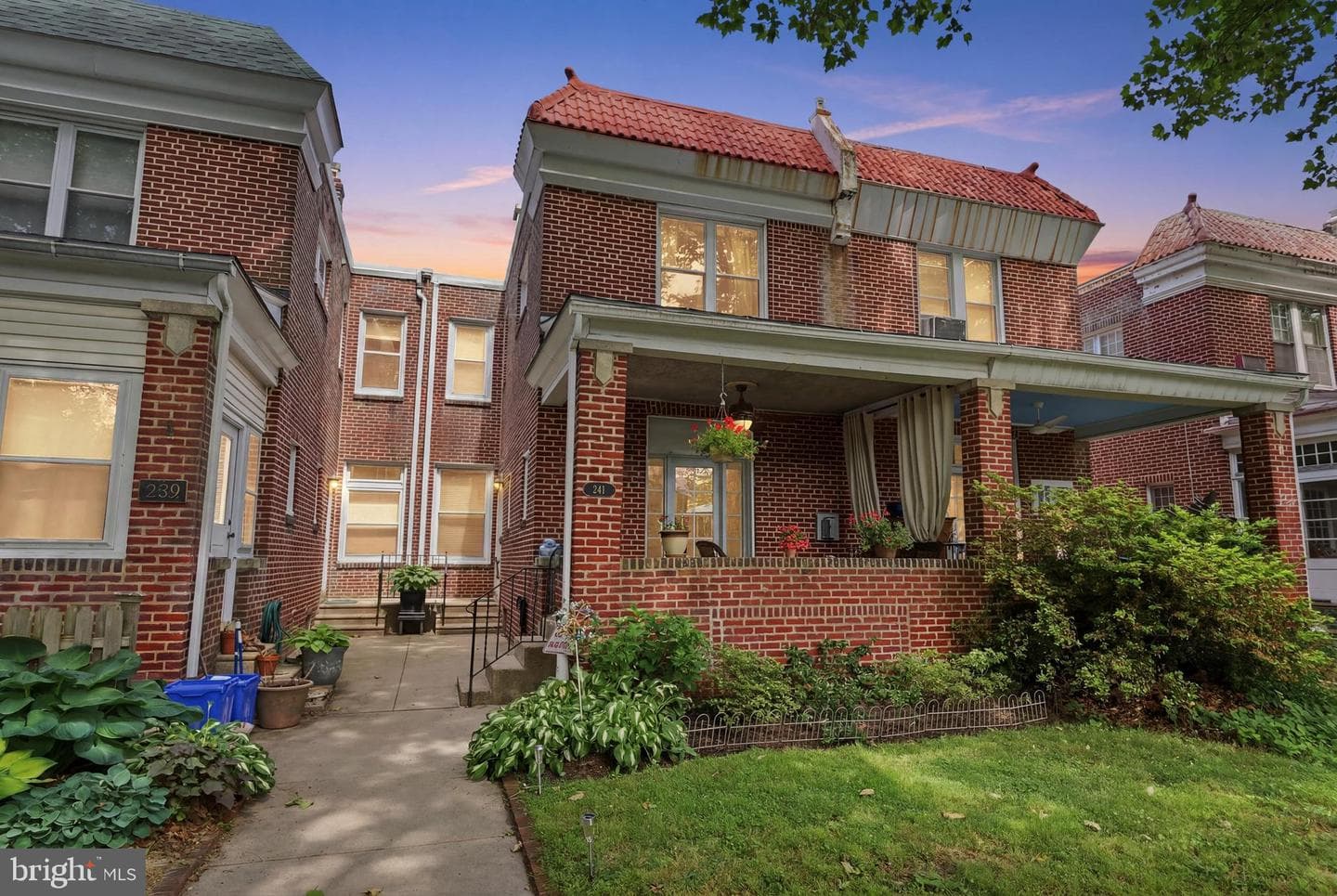 241 E Highland Avenue, Philadelphia