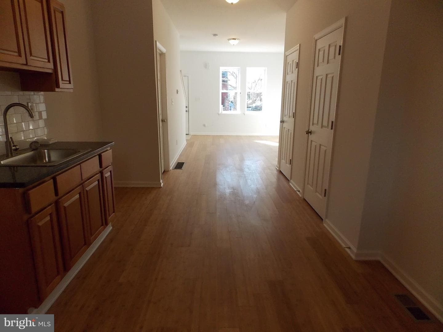 5619 Arch Street photo 7