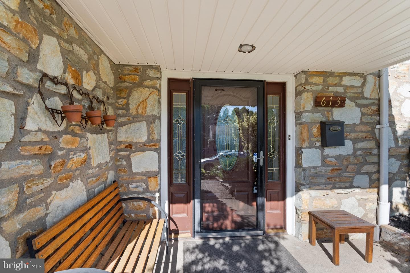 613 Oakfield Lane photo 4