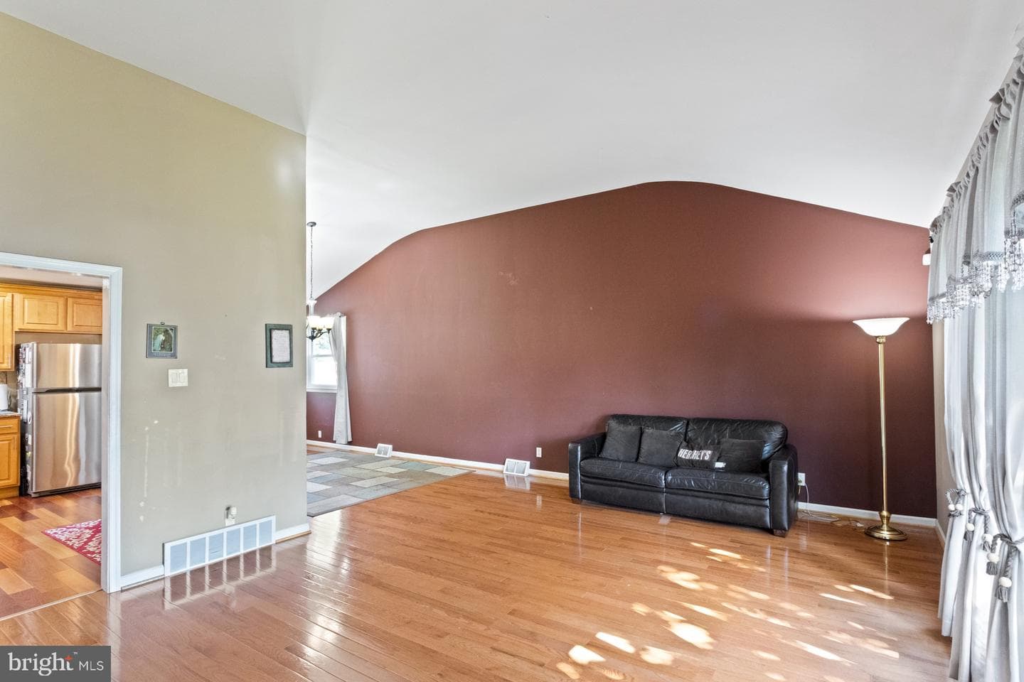 613 Oakfield Lane photo 7