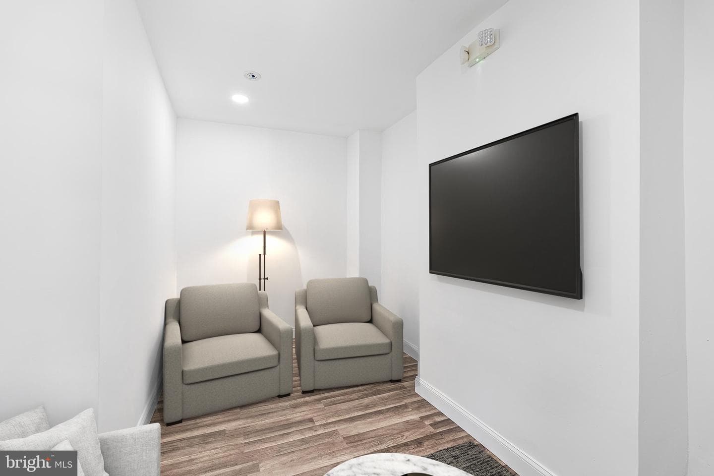 5150 Ranstead Street photo 5